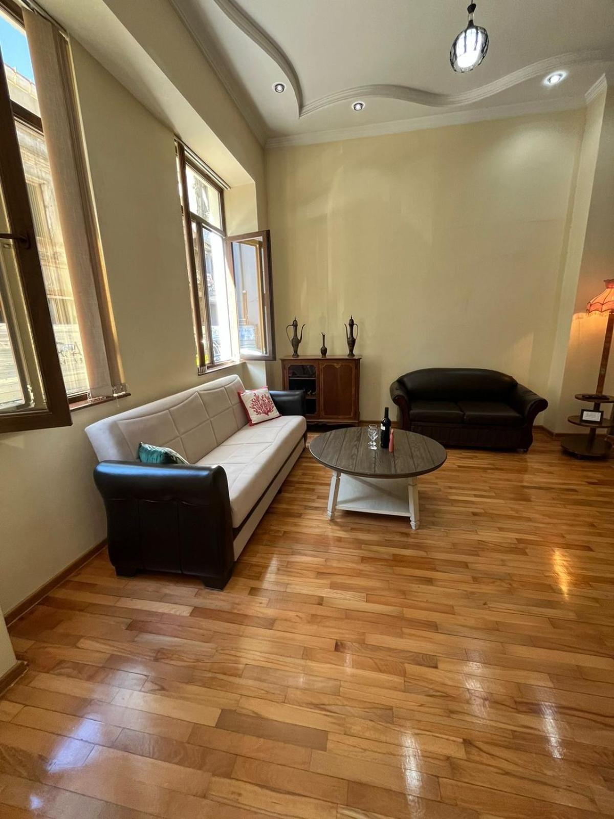 Old Batumi Apartment On Kostava 9 Екстер'єр фото