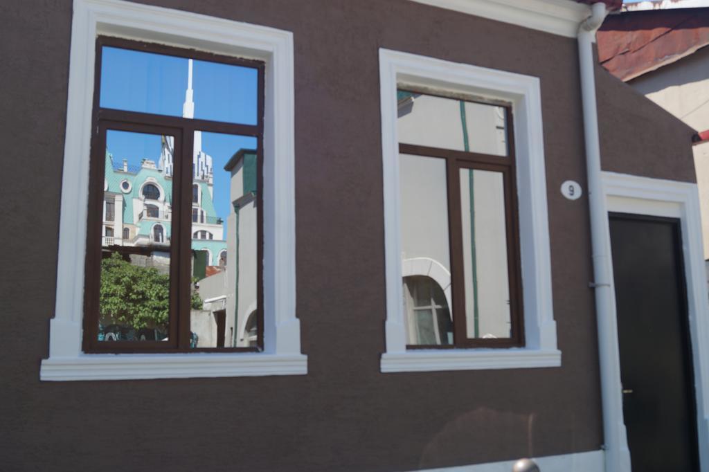 Old Batumi Apartment On Kostava 9 Екстер'єр фото